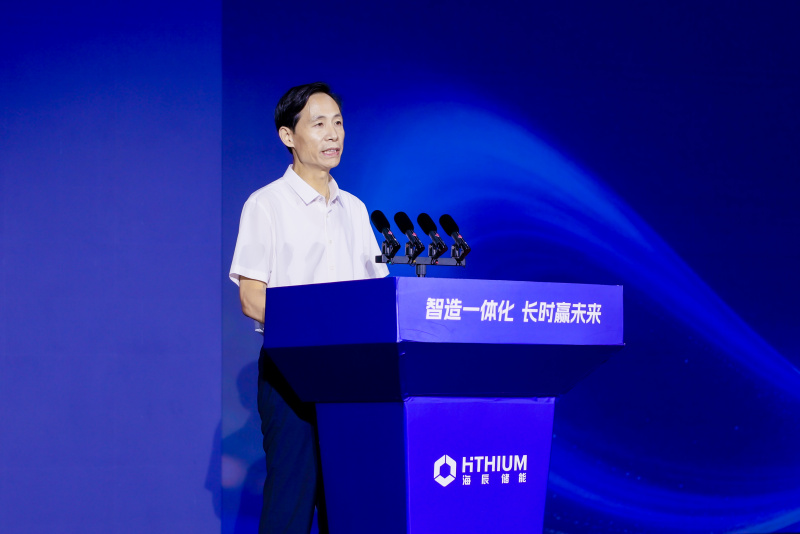 1787037618286461jQxy.jpg 张伦讲话.jpg